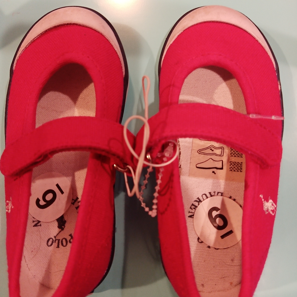 Child's Polo sneakers